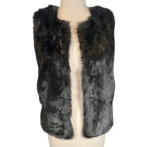 Topshop Faux Fur Vest Size 4 | Black Soft Lined Hook Front Chic Layering
